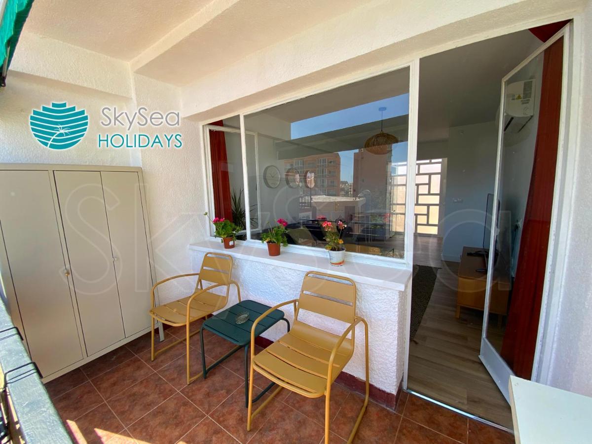 Skyseaholidays Torremolinos Centro Apartment Exterior foto