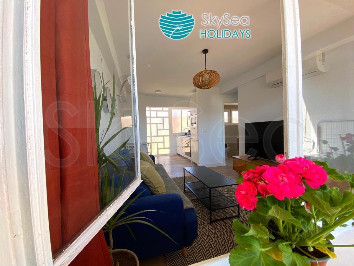 Skyseaholidays Torremolinos Centro Apartment Exterior foto
